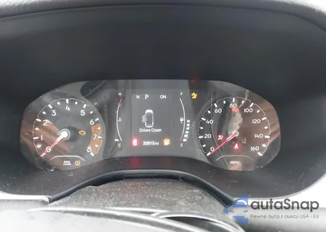 2022 Jeep Compass Latitude Fwd z USA, uszkodzony, nr VIN 3C4NJCBB8NT138933